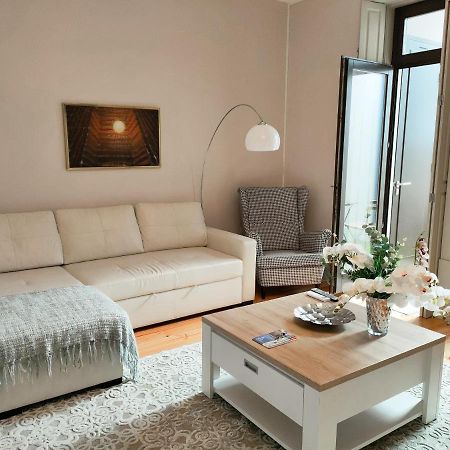 Porto Historic - Apartment With Private Patio ภายนอก รูปภาพ